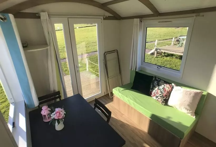 Les Roulottes à La Ferme Des Epis