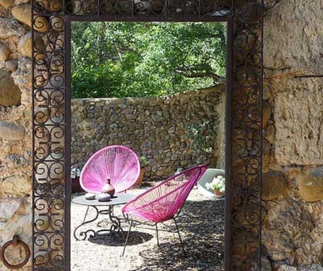 Bed and Breakfast Le Clos Des Collines. Chambre D Hôtes