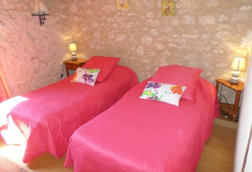 Gîte La Mijotière In A Rural Location