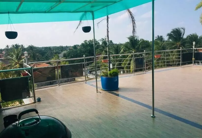 Hotelli Grand Star Guest House