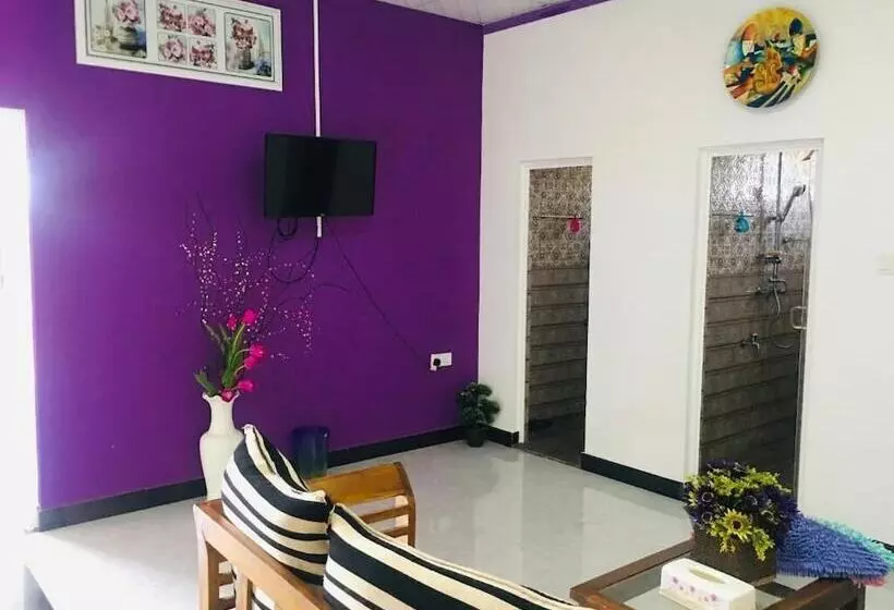 Hotelli Grand Star Guest House