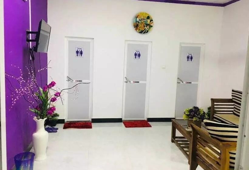 Hotelli Grand Star Guest House