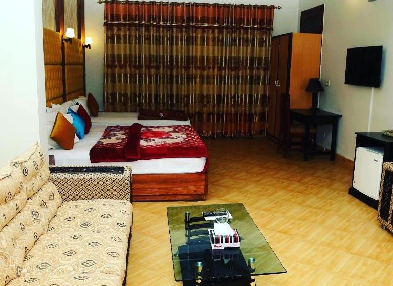 هتل Serena Palace