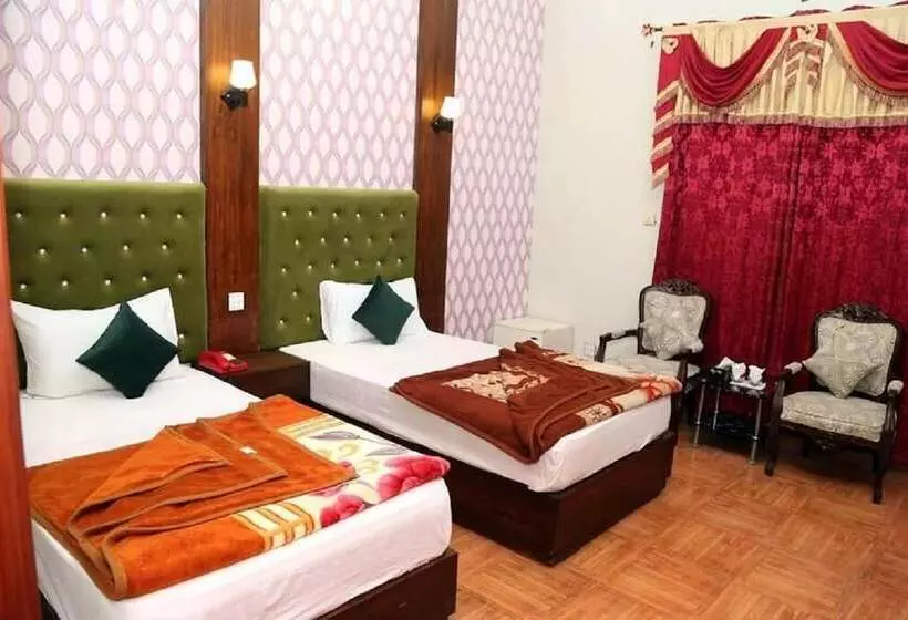 هتل Serena Palace