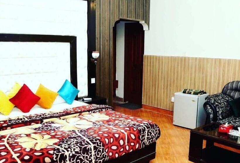 هتل Serena Palace