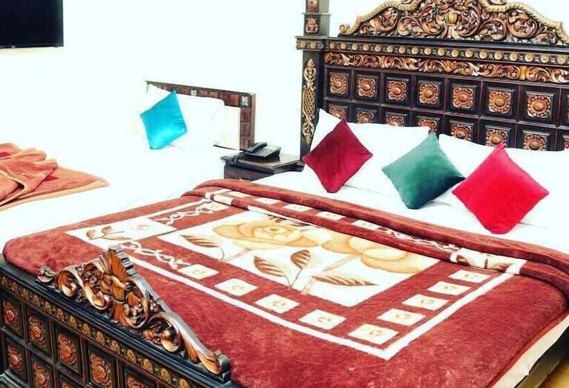 هتل Serena Palace