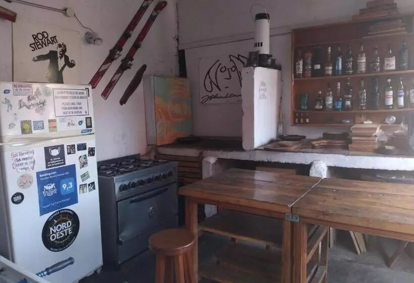 Majatalo Hostel La Casita Naranja