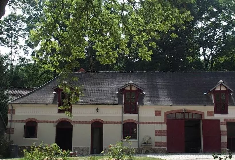 Majatalo Domaine De La Geneste