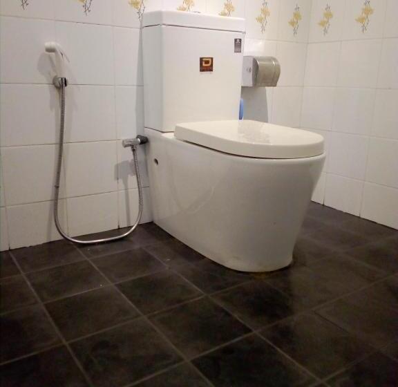 ペンション Zion White House