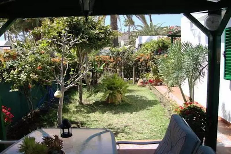 Green Oasis Beach Flor Bungalows