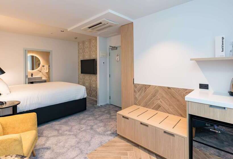 فندق Airedale Boutique Suites