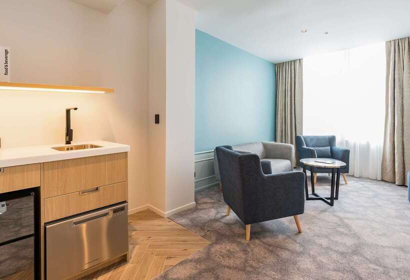 فندق Airedale Boutique Suites