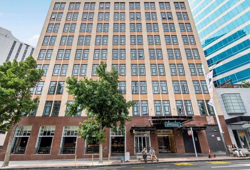 فندق Airedale Boutique Suites