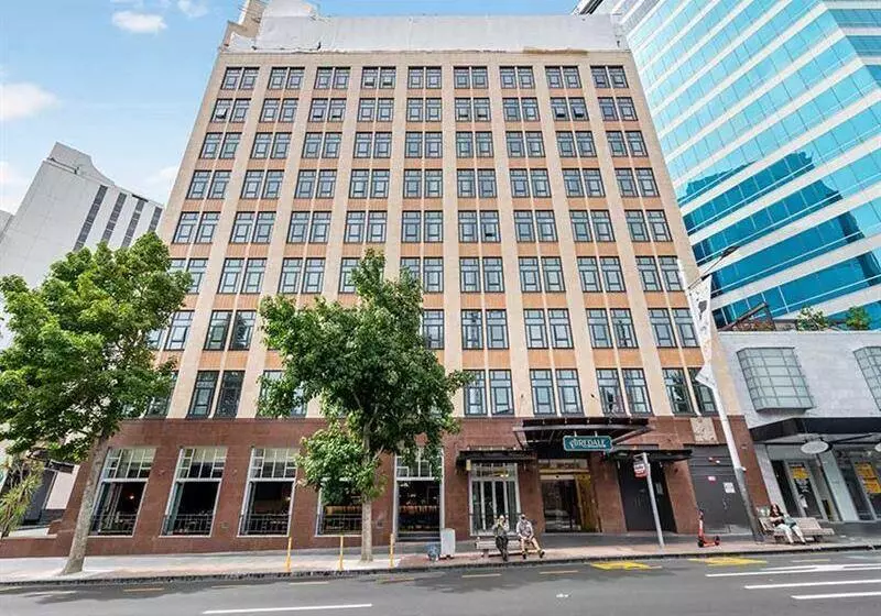 Отель Airedale Boutique Suites