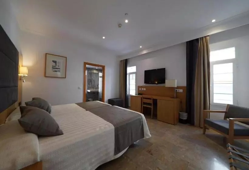 בית מלון כפרי Artmadams