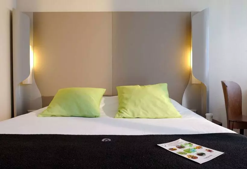 فندق Campanile Château Thierry