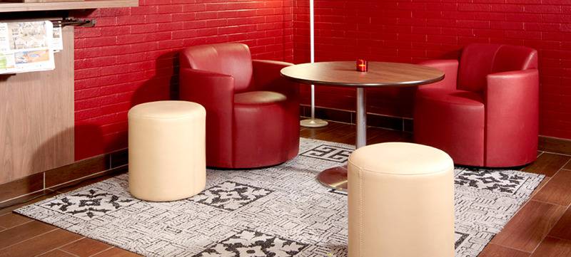 בית מלון כפרי Campanile Orleans Nord Saran