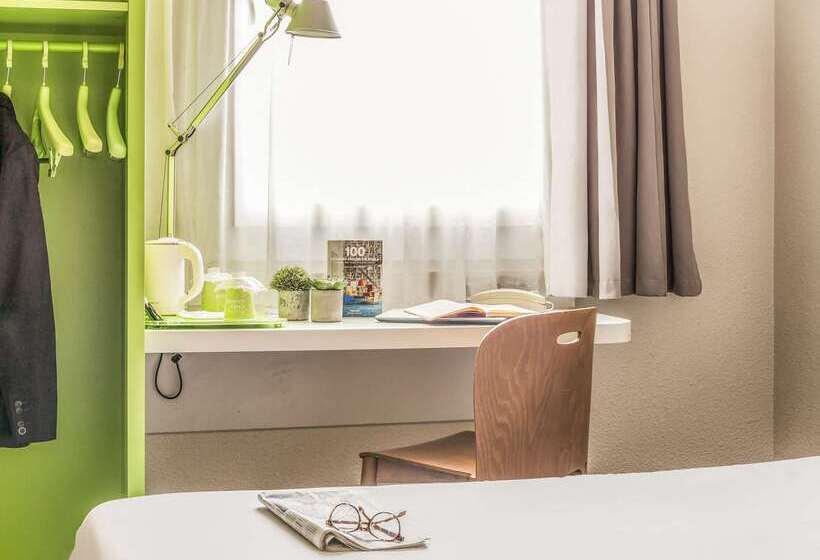 Hotel Campanile Paris Ouest Pont De Suresnes