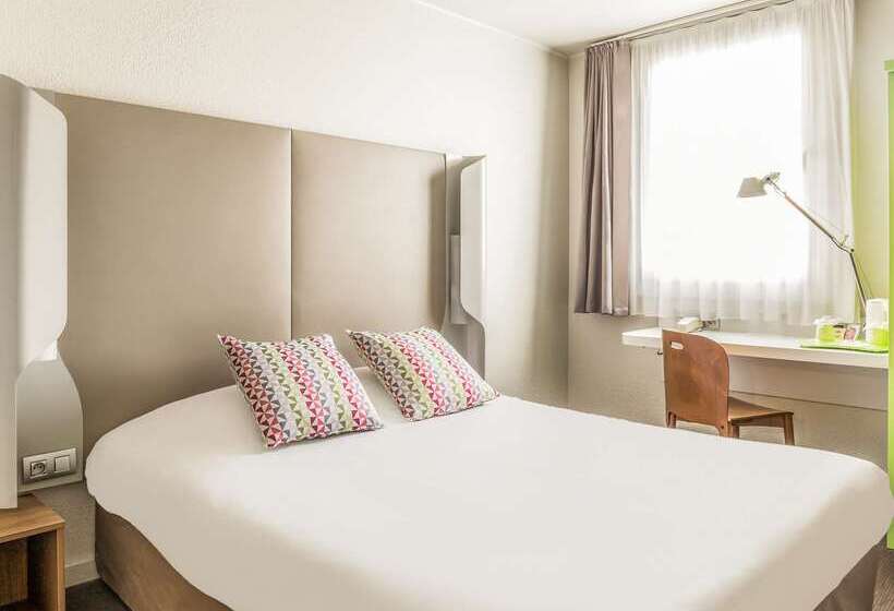 Hotel Campanile Paris Ouest Pont De Suresnes