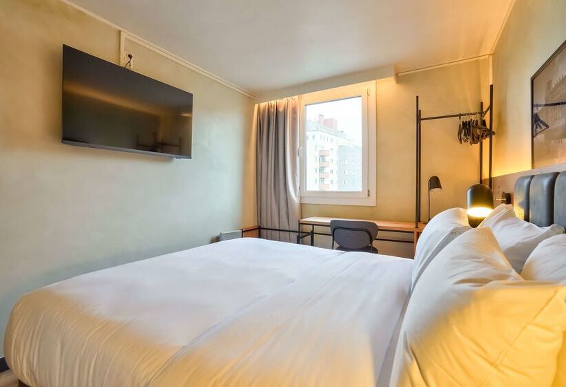 Hotel Campanile Paris Ouest Pont De Suresnes