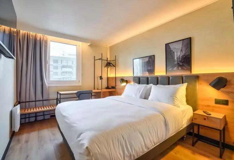 酒店 Campanile Paris Ouest  Pont De Suresnes