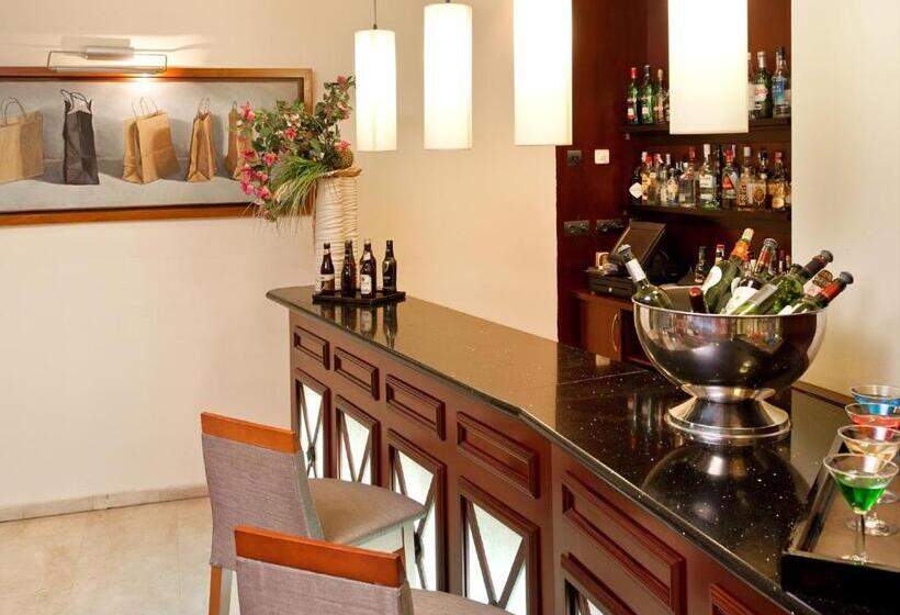 فندق Catalonia Puerta Del Sol