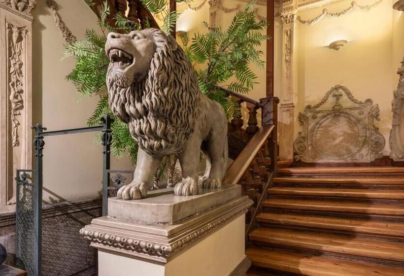 فندق Catalonia Puerta Del Sol