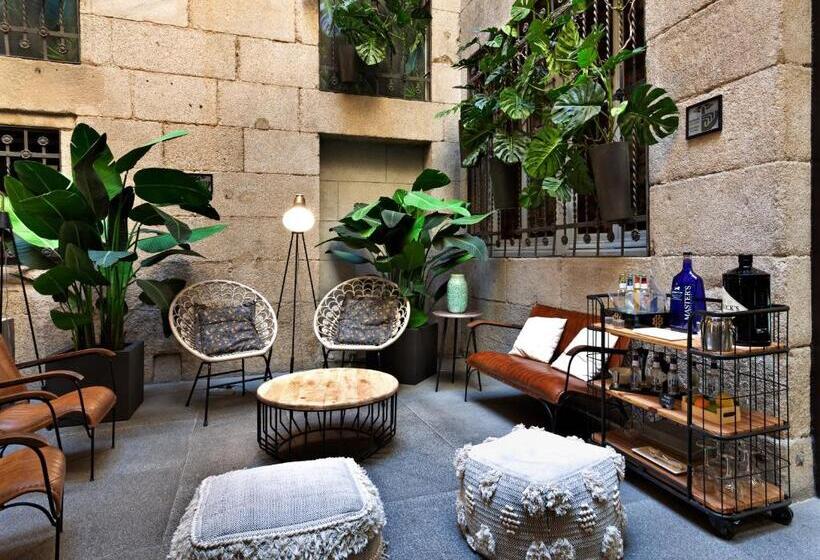 فندق Catalonia Puerta Del Sol