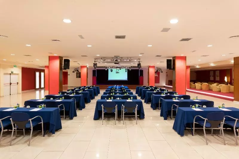 هتل Gf Gran Costa Adeje