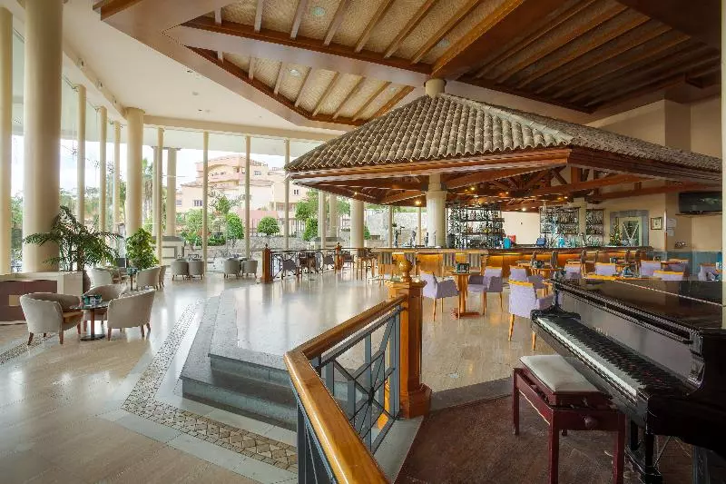 هتل Gf Gran Costa Adeje