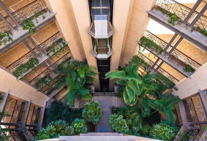 Hotel Gf Gran Costa Adeje