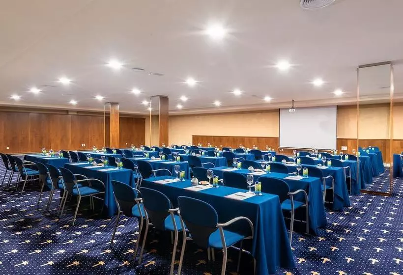 هتل Gf Gran Costa Adeje