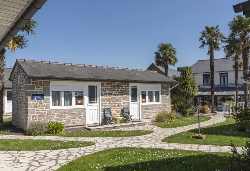 Hotel Les Treize Assiettes - Hôtel & Restaurant