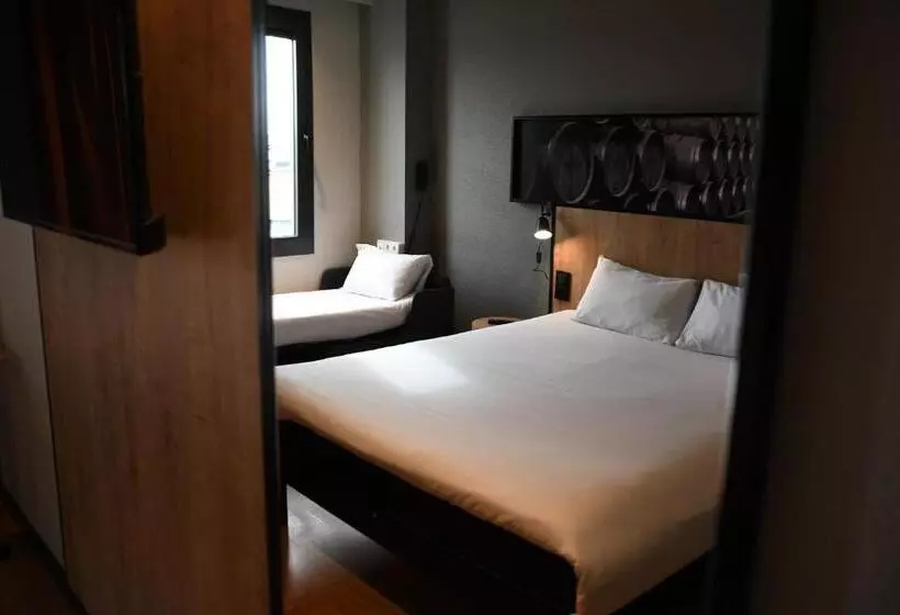 Отель Ibis Valladolid