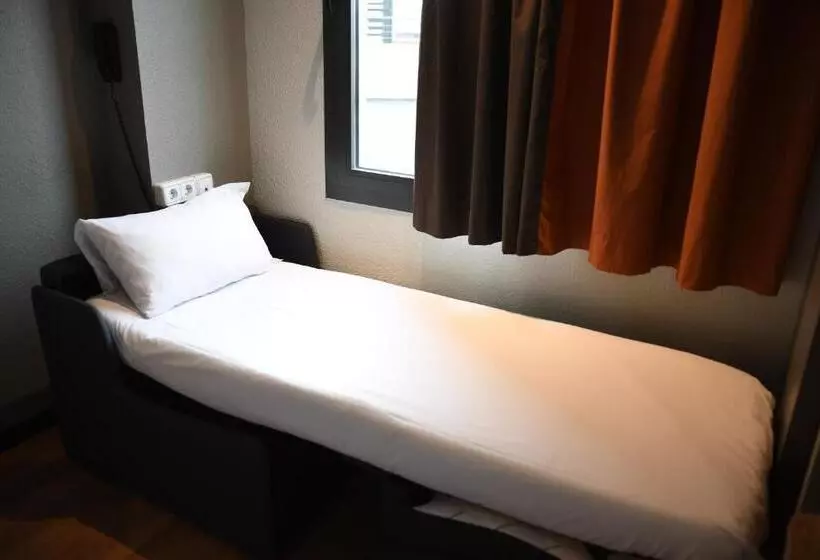 Отель Ibis Valladolid