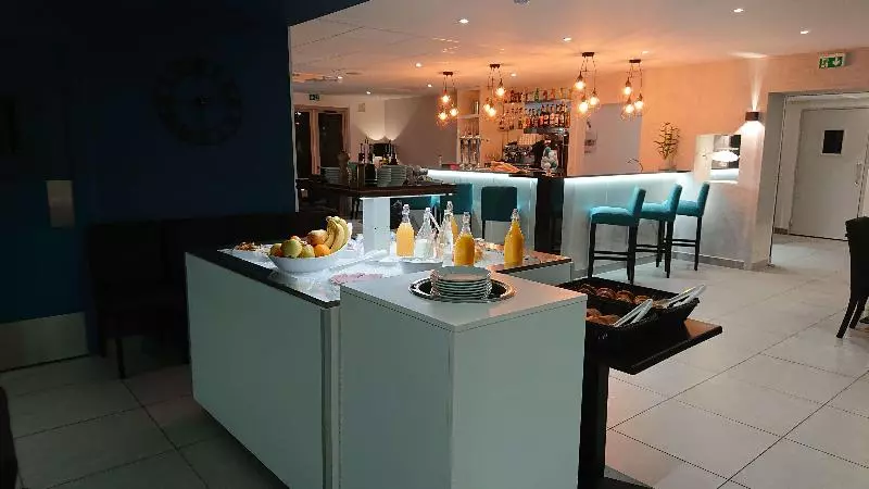 בית מלון כפרי Kyriad Direct Bron Lyon Eurexpo