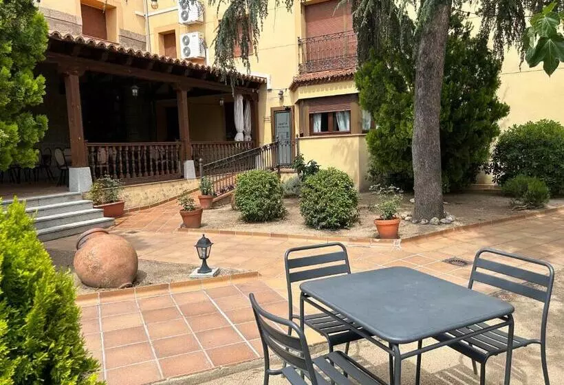 Сельский отель El Castrejon