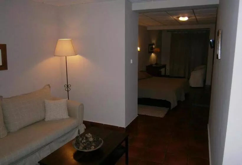 Сельский отель El Castrejon