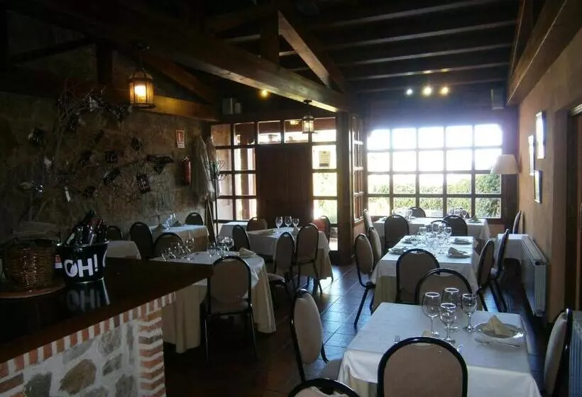 Сельский отель El Castrejon