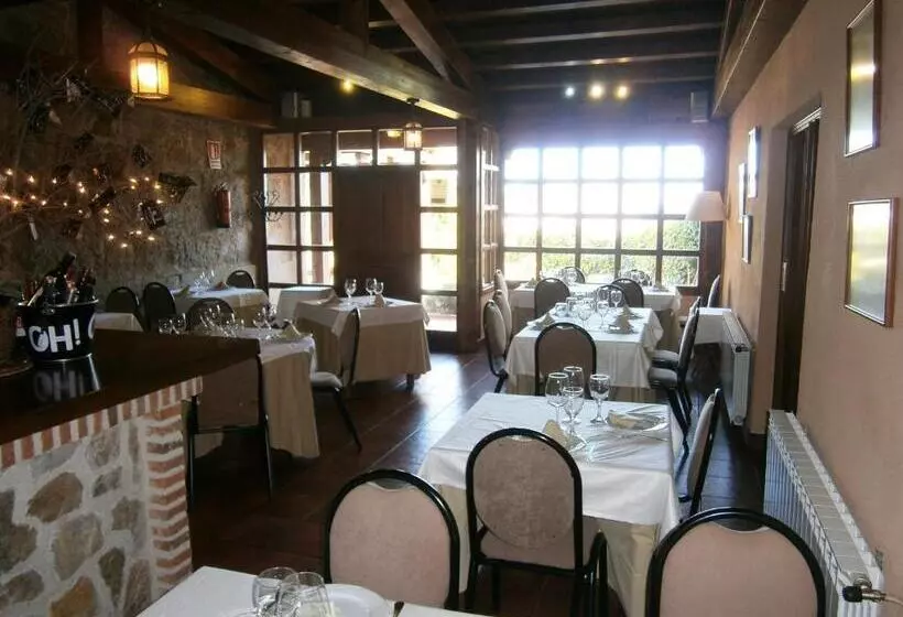 Сельский отель El Castrejon