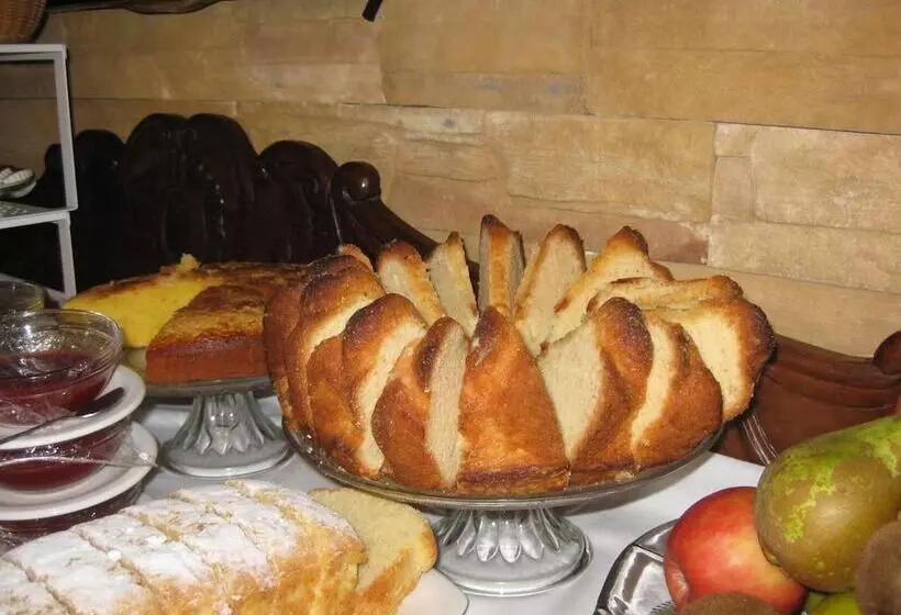 Сельский отель Entremontes