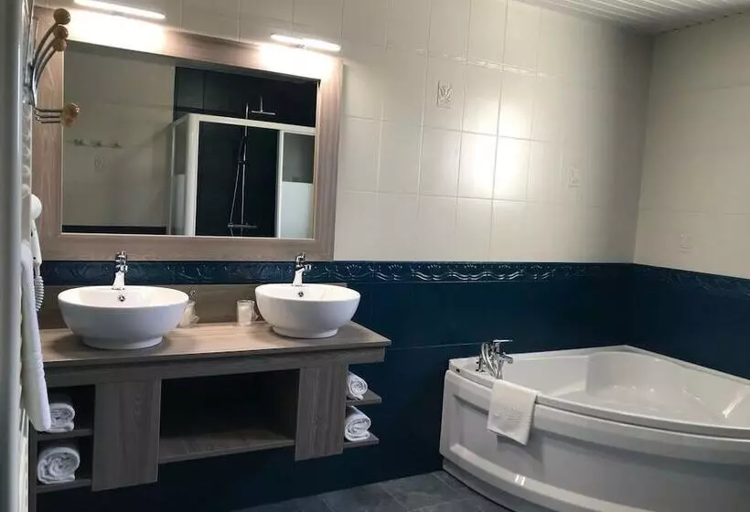 호텔 Hôtel Les 13 Assiettes