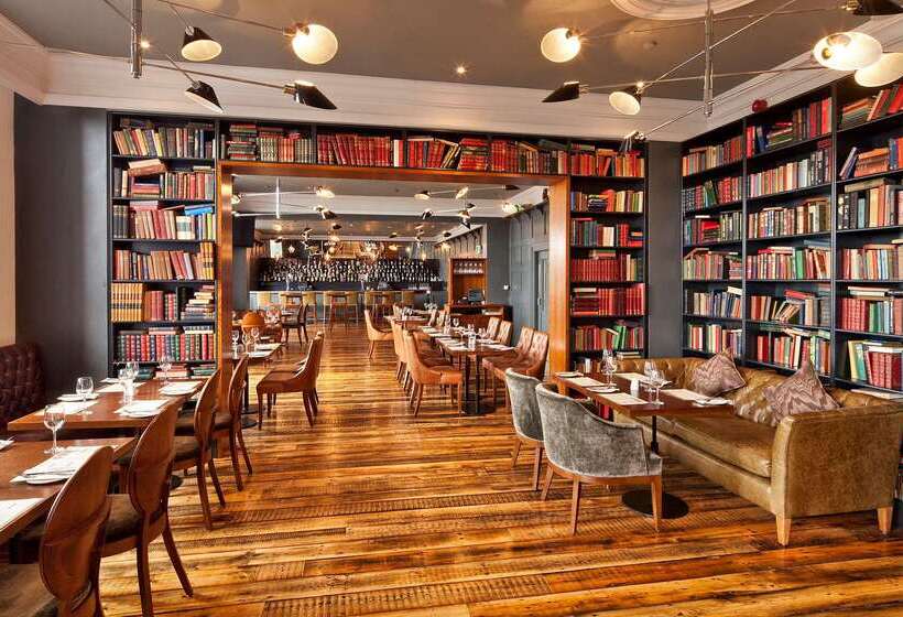 فندق The Address Cork