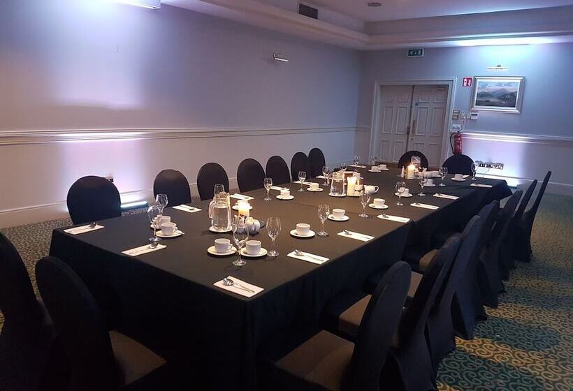 فندق The Address Cork