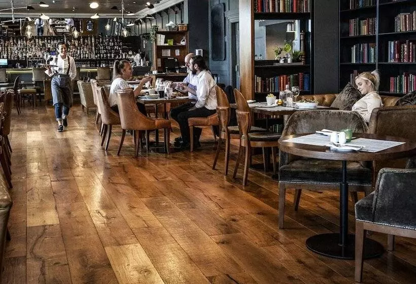 호텔 The Address Cork