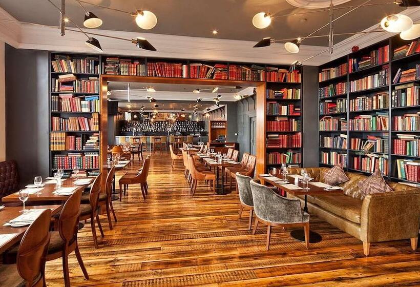 فندق The Address Cork