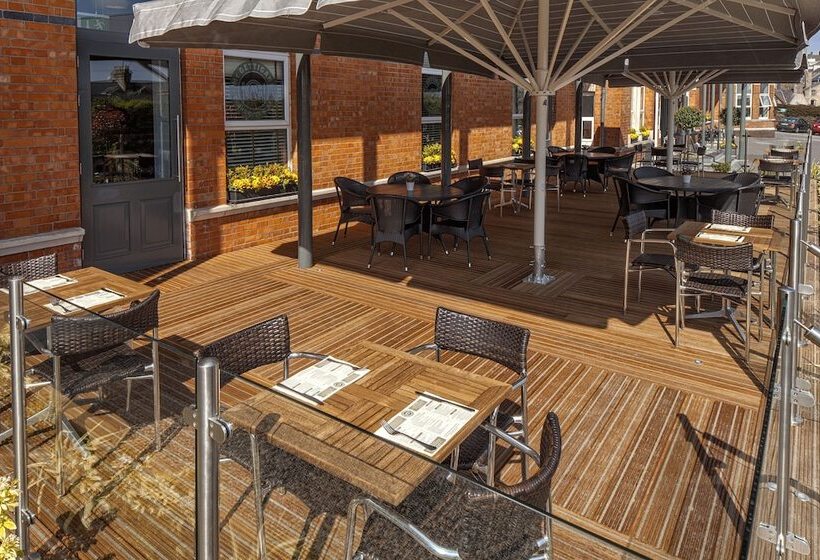 فندق The Address Cork