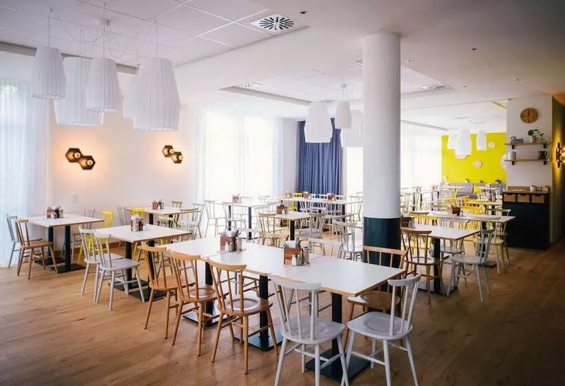 בית מלון כפרי Vienna House Easy By Wyndham Amberg