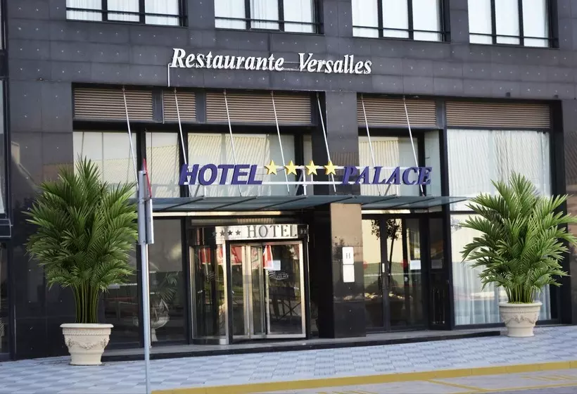 Отель Vila Real Palace