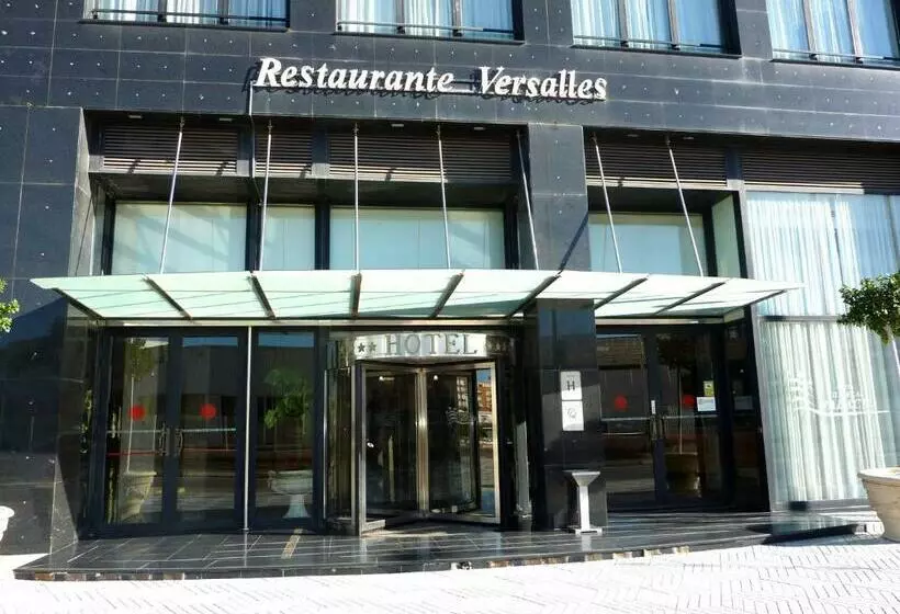 Отель Vila Real Palace